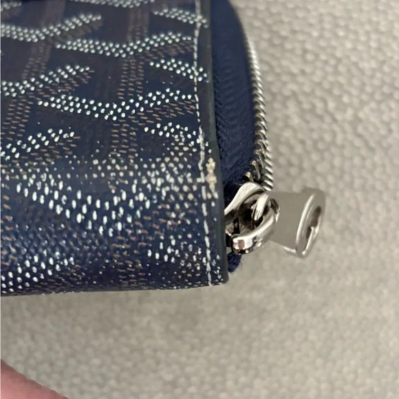 Goyard Blue and Gray Patterned Wallet - Picture 4 of 4